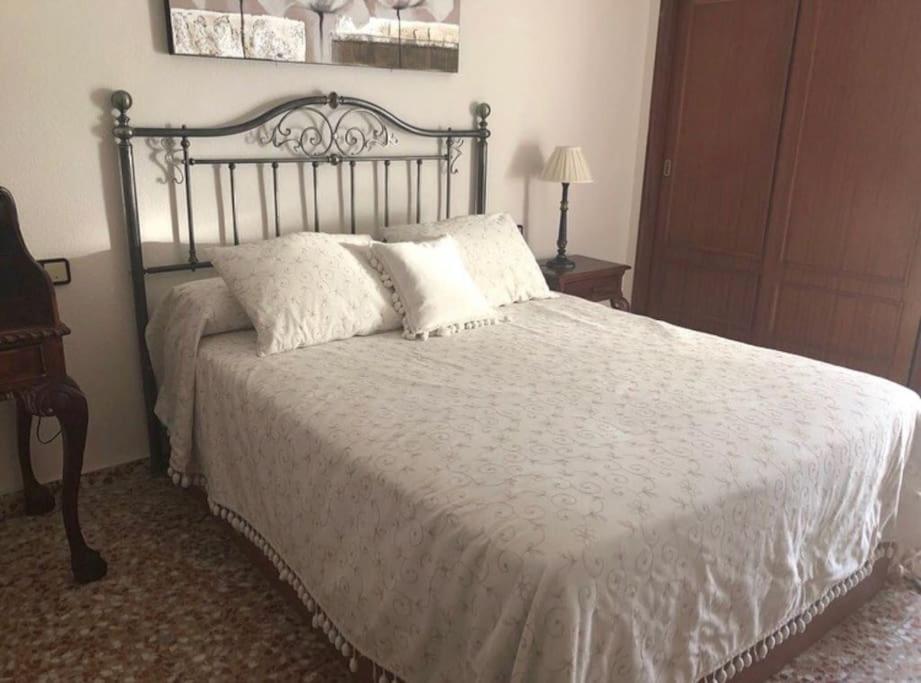 شقة Bright Flat With View To The Castle And The Museum لقنت المظهر الخارجي الصورة