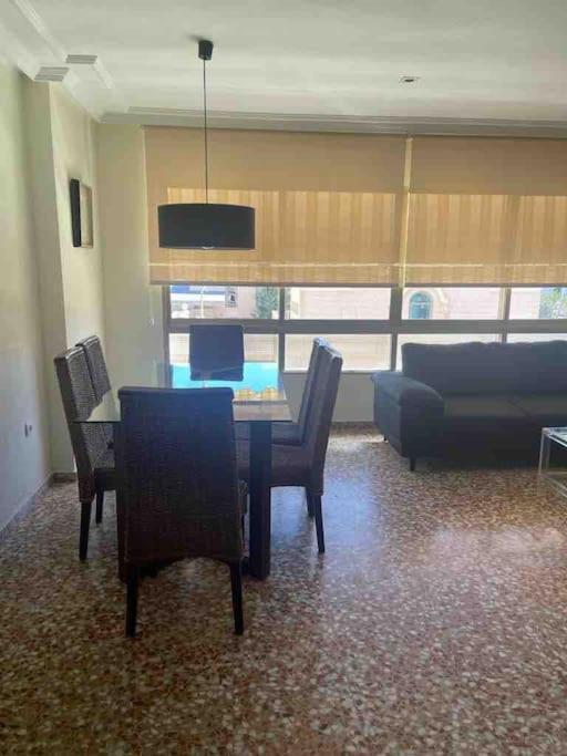شقة Bright Flat With View To The Castle And The Museum لقنت المظهر الخارجي الصورة